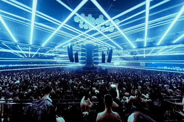 The crowd at FCKNYE Festival, photo by Tom Jacomelli
